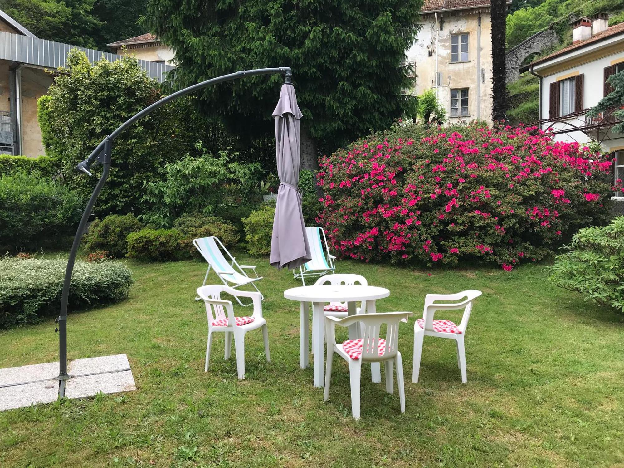 Villa Ombrosa Nebbiuno Екстериор снимка